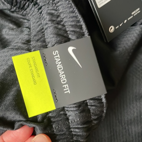 Nike Dry Women's Essential Basketball Shorts - Picture 12 of 12